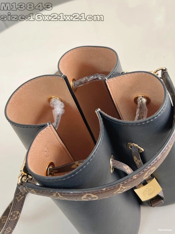 Rep ladies Bloom PM-16*21*121CM Vuitton Louis 0713